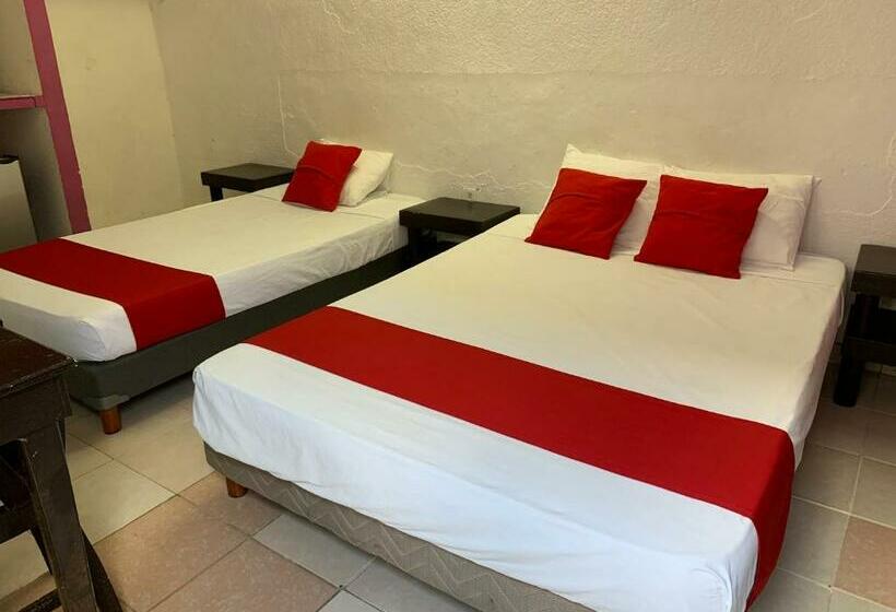 חדר סטנדרט לשלושה, Aventura