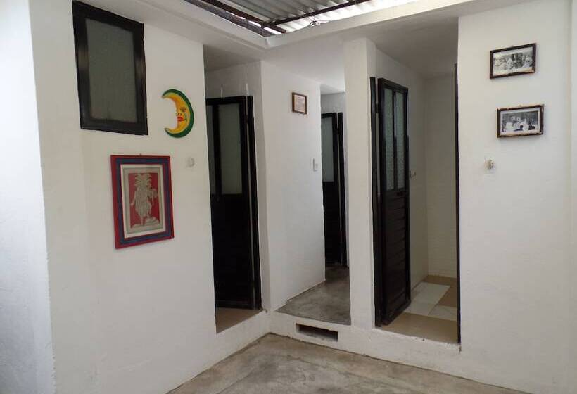 스탠다드 트리픔 룸 공동욕실, B&b Le Gite Del Sol Hostel