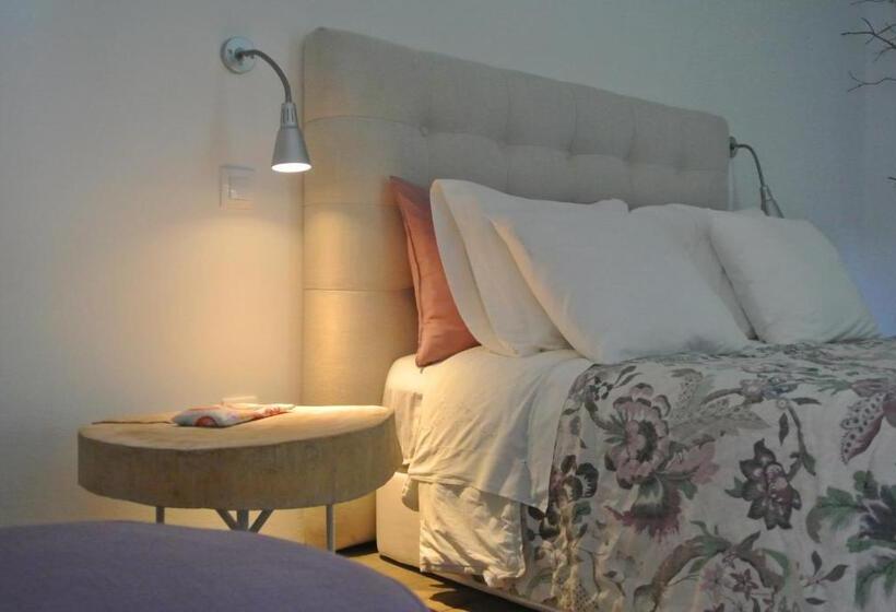 Люкс Повышенной Комфортности, Casas Do Contrabando