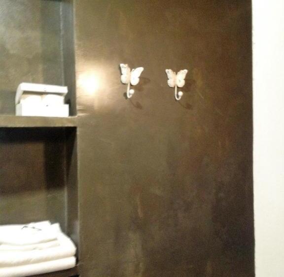 جناح مطل على البحر, Casas Do Contrabando