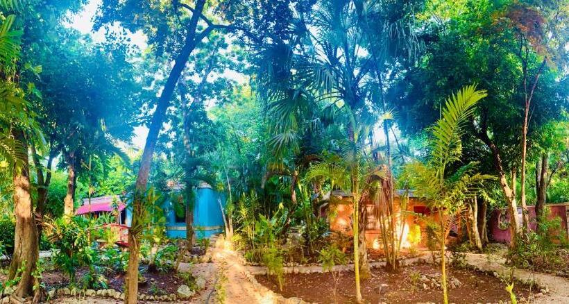 חדר סטנדרט לארבעה, Gardenhotel Macan Ché B&b