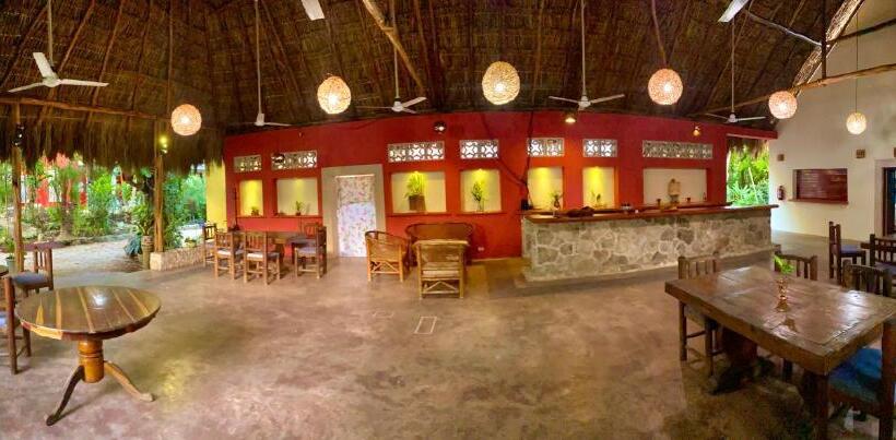 חדר סטנדרט שתי מיטות זוגיות, Gardenhotel Macan Ché B&b