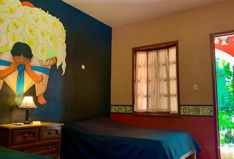 חדר סטנדרט שתי מיטות זוגיות, Gardenhotel Macan Ché B&b