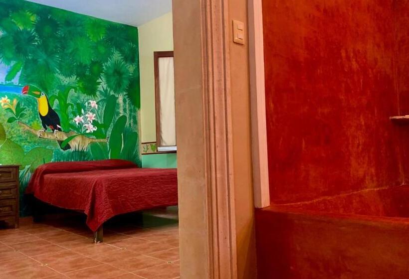 带2个双人床的标准工作室, Gardenhotel Macan Ché B&b