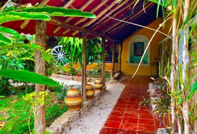 デラックスルーム, Gardenhotel Macan Ché B&b