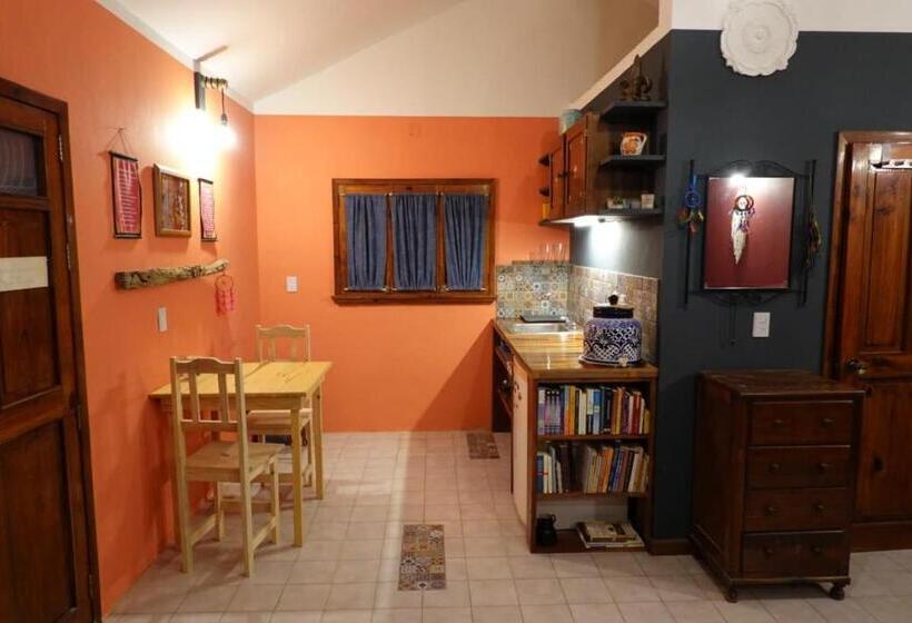 בקתה סטנדרטית, Gardenhotel Macan Ché B&b