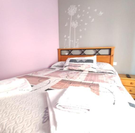 Номер Стандарт, Hostal El Bodegon