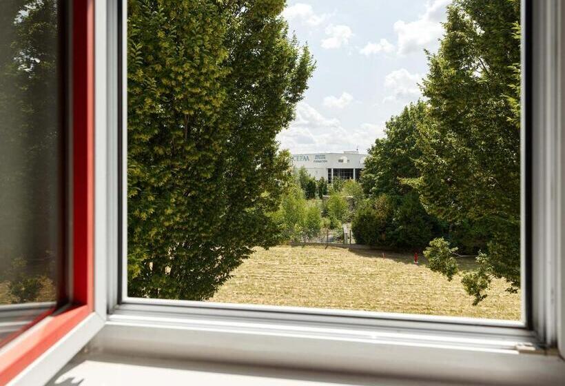 غرفة قياسية رباعية, B&b Hotel Paris Nord Villepinte