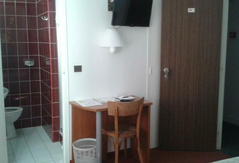 غرفة قياسية ذات إطلالة, Hôtel Restaurant Le Pavillon