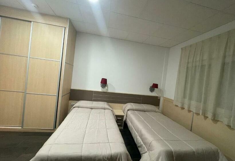 חדר סטנדרט, Ibi