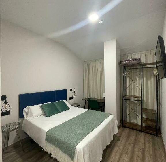 חדר סופריור, Ibi