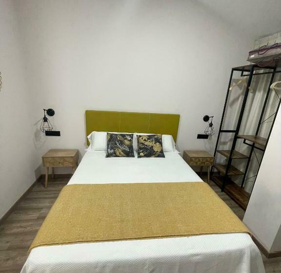 חדר סופריור, Ibi