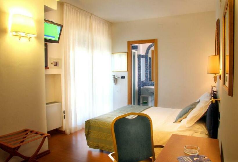 スタンダードルーム, International