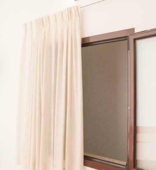 חדר אקונומי, La Caravella