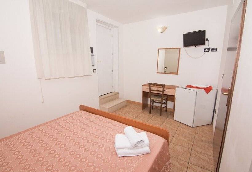 חדר סטנדרט, La Caravella