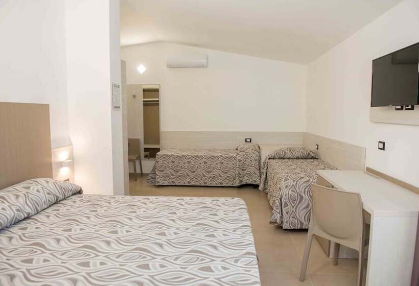 חדר סופריור לארבעה, La Caravella