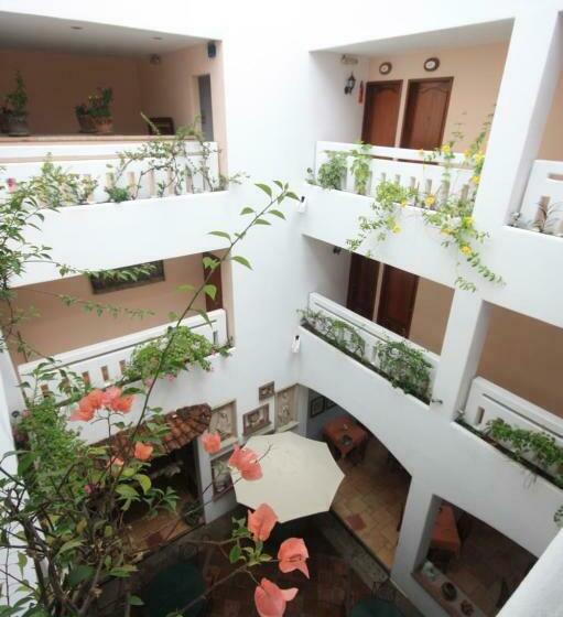 스탠다드 룸 더블 침대 2개, Maria Mixteca