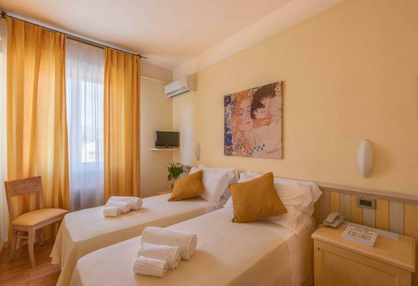 חדר סטנדרט, Massimo