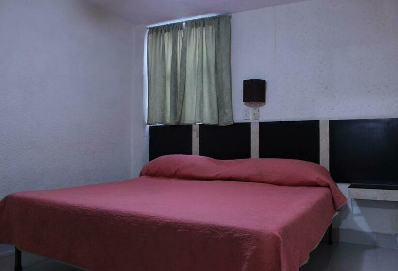 اتاق سوپریور, Plaza Aleman