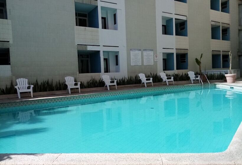 스탠다드 룸 더블 침대 2개, Royalty