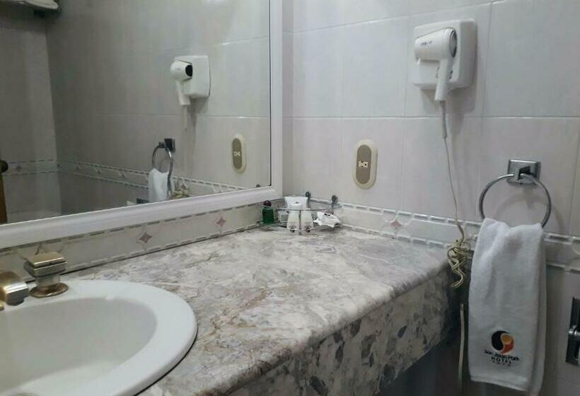 غرفه قياسيه سريرين مزدوجين, San Juan Park