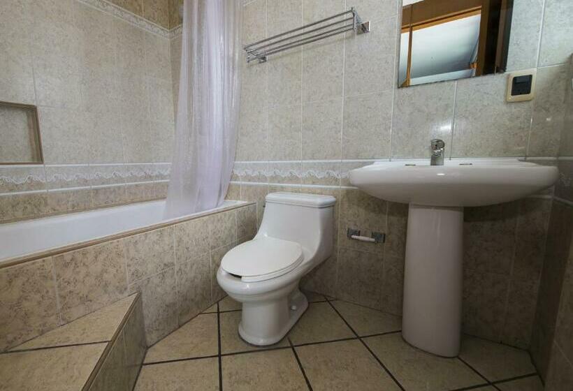 小型套房, Suites De Reyes
