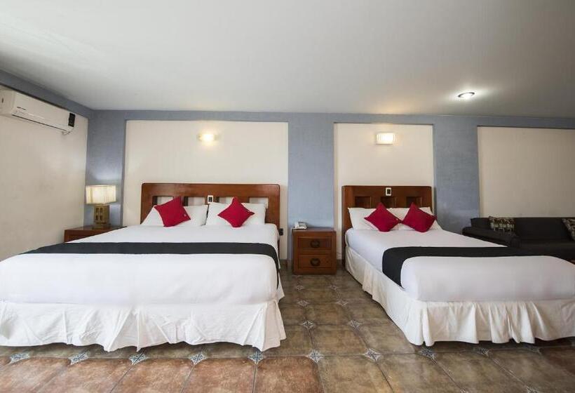 デラックスルーム, Suites De Reyes