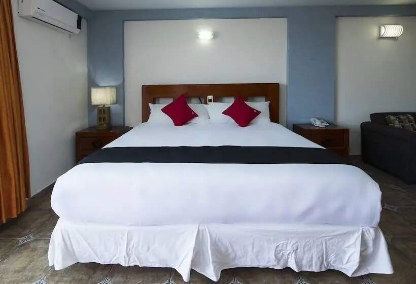 Juniorsviitti, Suites De Reyes