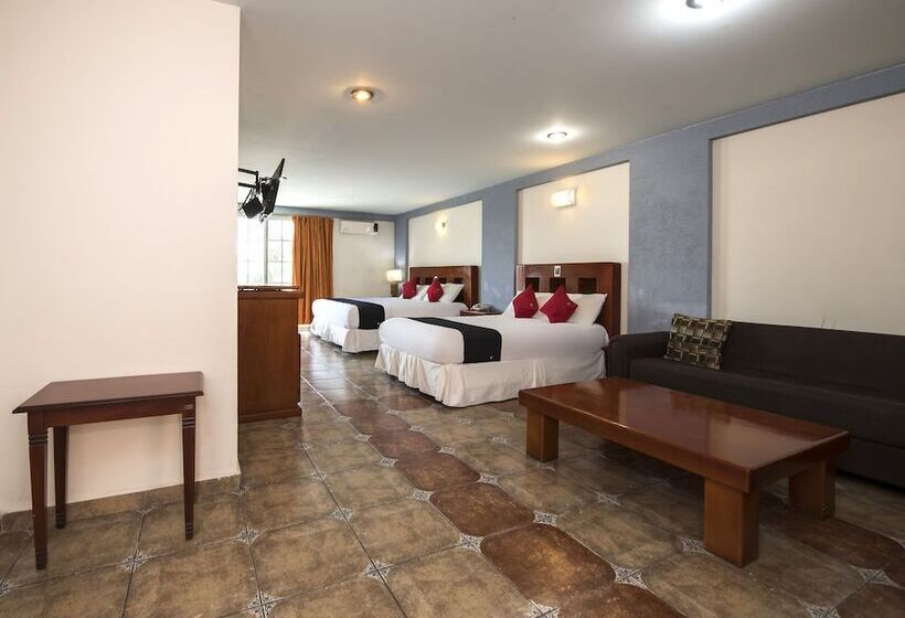 デラックスルーム, Suites De Reyes