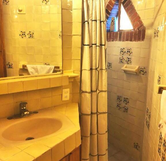 חדר דלוקס לשלושה, Suites Paraiso Tequis