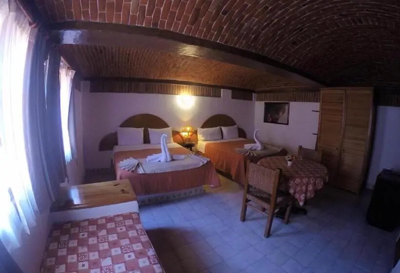 デラックストリプルルーム, Suites Paraiso Tequis