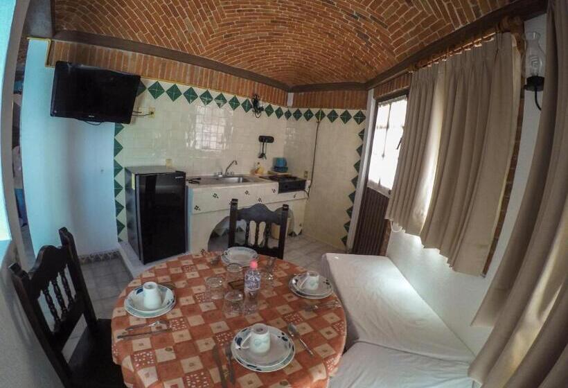 スタンダードスタジオ, Suites Paraiso Tequis