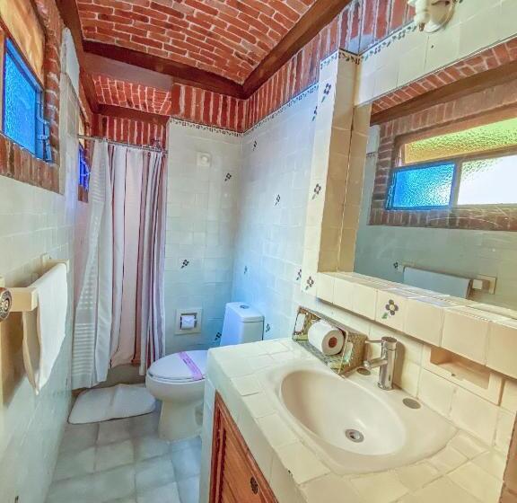 إستوديو قياسى, Suites Paraiso Tequis