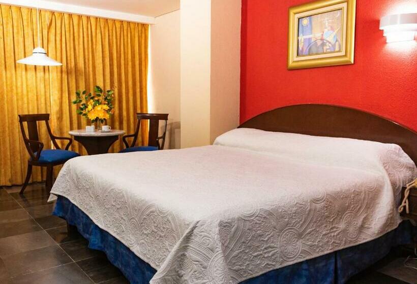 스탠다드 룸 킹사이즈 침대, Tapachula