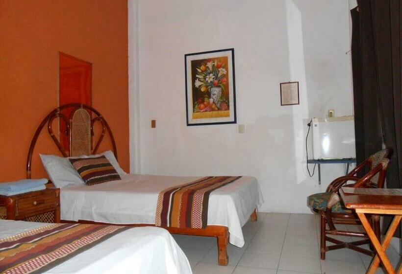 4인용 스탠다드 룸, Y Bungalows Monteverde