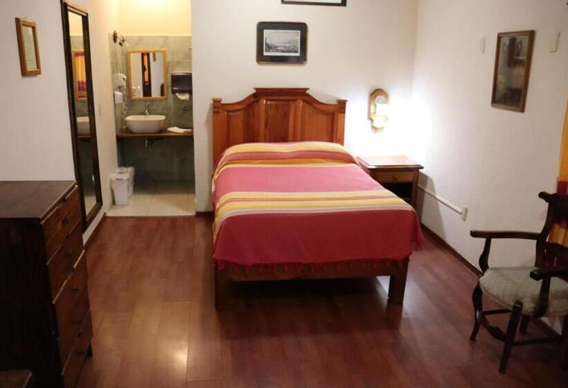 スタンダードシングルルーム, Zaragoza