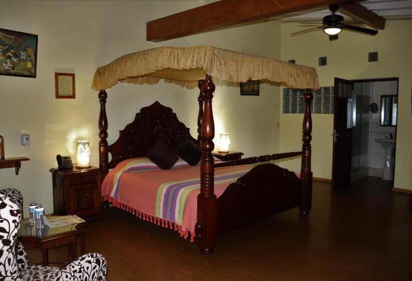 マスタースイートルーム, Zaragoza