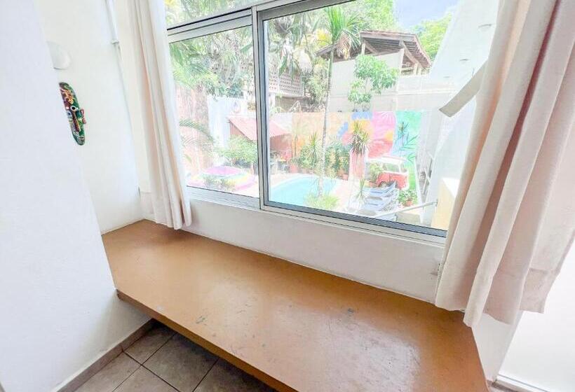 プールビューファミリールーム, Ith Sayulita Amazing Surf Hostel