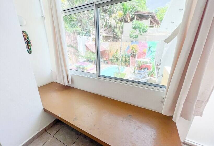 プールビューファミリールーム, Ith Sayulita Amazing Surf Hostel