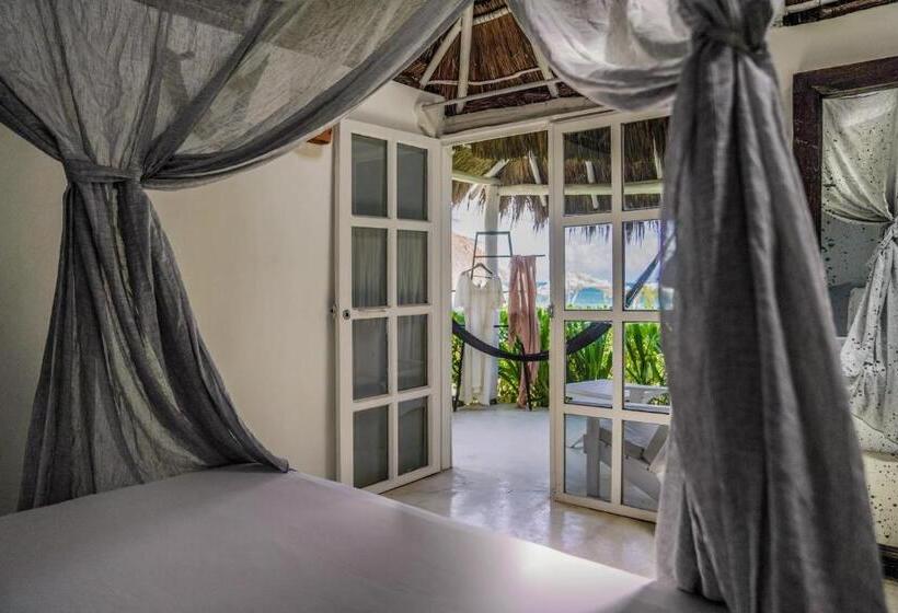 Pokój Standard Widok Boczny Morze, Coco Tulum