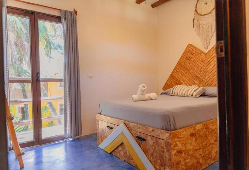 اتاق استاندارد, Tribu Hostel