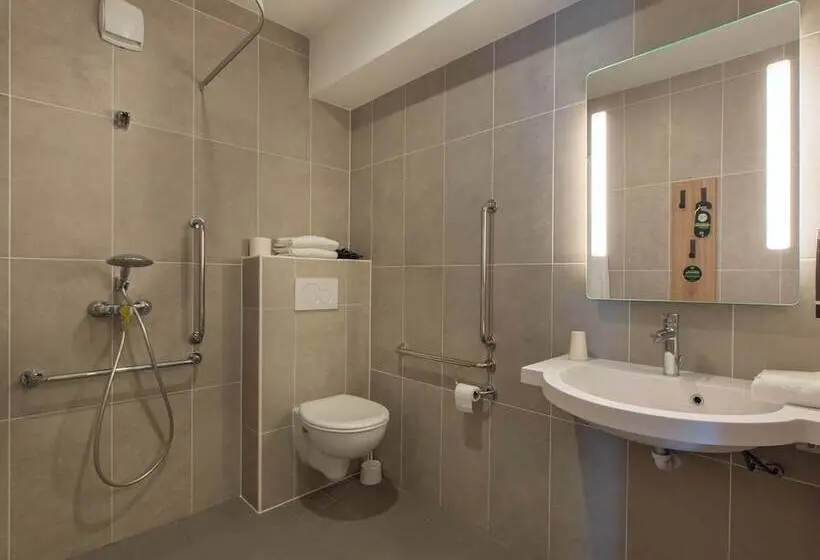 身障者適用スタンダードルーム, B&b Hotel Orléans Saran 3 Étoiles