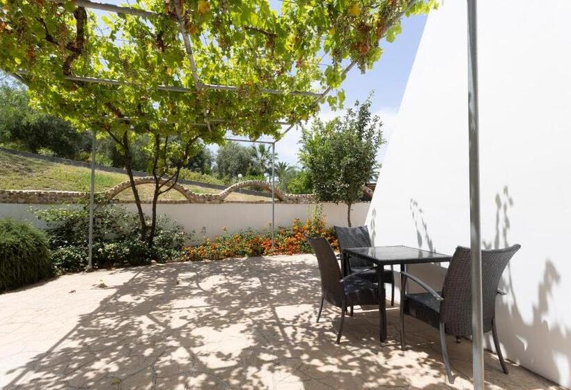 Habitació Triple Estàndard Vista Jardí, Villa Helga Exotic