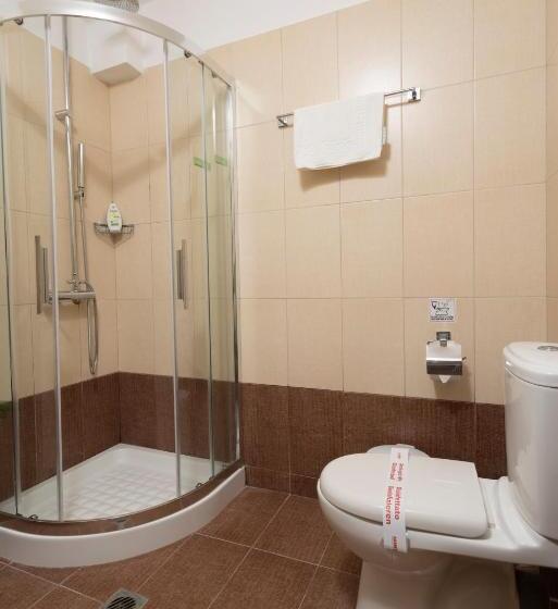 Habitació Triple Estàndard Vista Jardí, Villa Helga Exotic