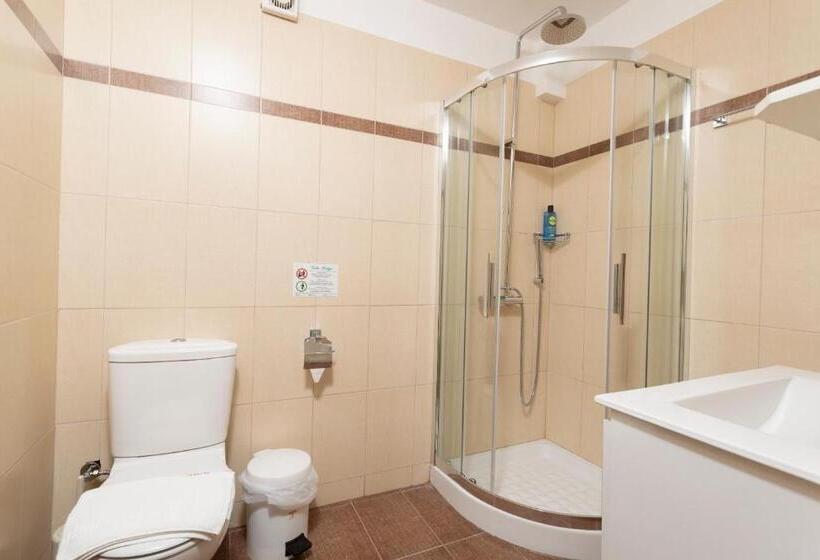 Habitació Quàdruple Estàndard Vista Jardí, Villa Helga Exotic