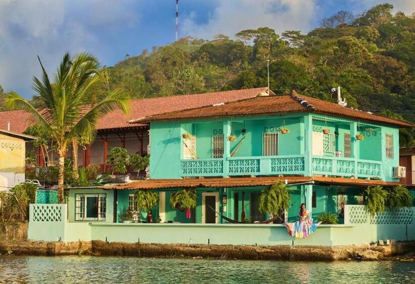 Номер Стандарт Вид на Море, Casa Congo & Casa Rayo Verde   Restaurante   Galeria De Arte