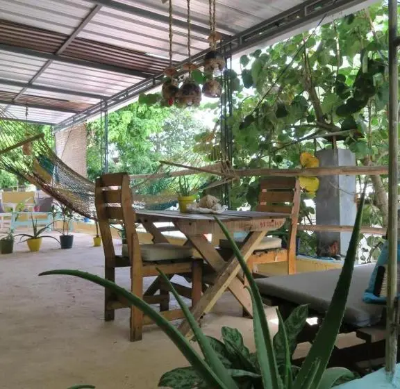 اتاق اساندارد با چشمانداز جانبی به دریا, Eco Hotel Club Rolling Stone