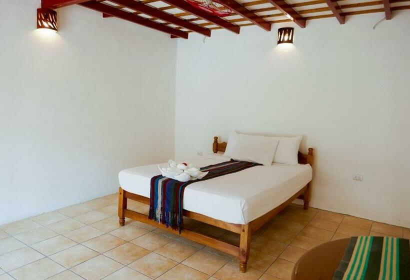 חדר דלוקס, El Pacifico