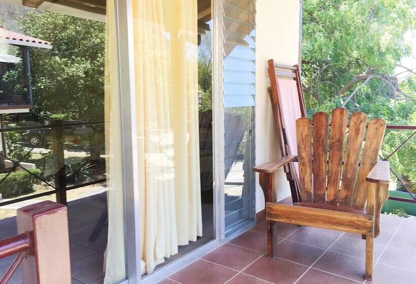 חדר דלוקס, El Pacifico