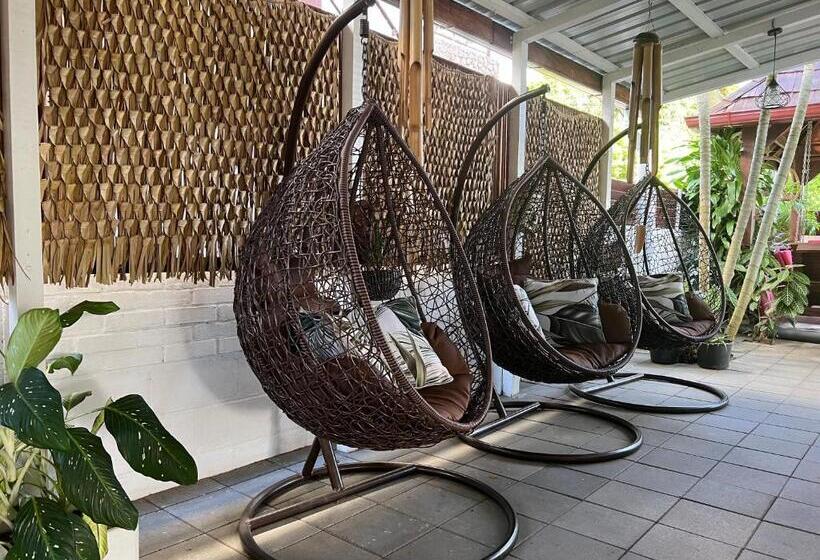 اتاق استاندارد با بالکن, Villa Famiri Boutique